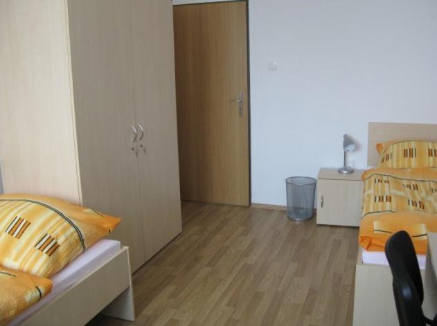 Uninova Hostel Bratislava Kamer foto